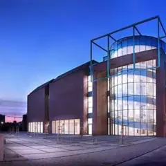 Muzeum sztuki współczesnej Toruń – co warto zobaczyć i zwiedzić