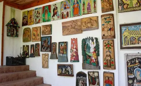 Muzeum sztuki ludowej w Otrębusach: historia, zbiory i wirtualne zwiedzanie